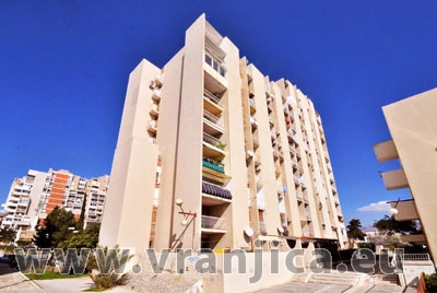 https://www.apartmanyvchorvatsku.eu/penziony/apartman-vranjovic1571370371L.jpg